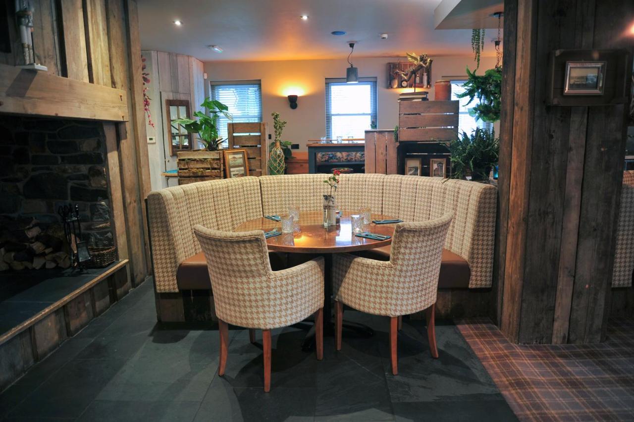 The Tal-Y-Cafn Hotel Conwy Εξωτερικό φωτογραφία